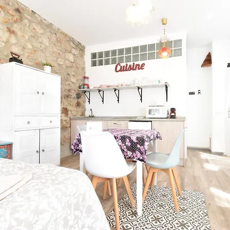 Solarium Del Montecillo Complex And Apartamentosmalagamanagement * מאלגה